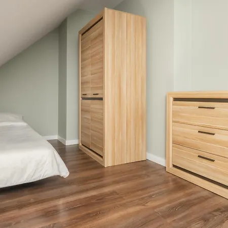 Na Skarpie アパート *